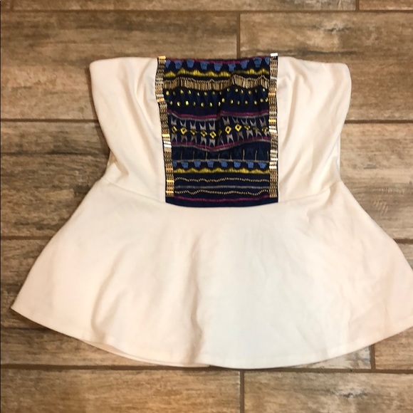 Cute Peplum strapless Top! Perfect for Summer! - Picture 1 of 2